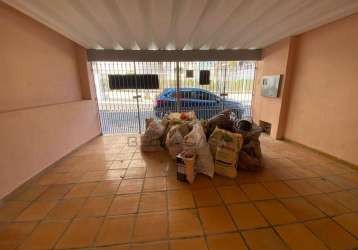 Casa térrea   2 dormitórios    sala   cozinha    lavanderia  edícula   2  vagas