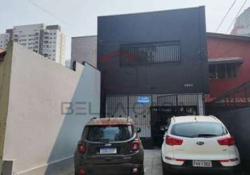 Salao    comercial   150m2       2  mezaninos   2  banheiros      2 vagas