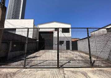 Galpão à venda na mooca,  477m² de vão livre e 790m² de área total