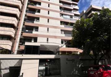 Apartamento com 3 quartos à venda em ponta verde - al