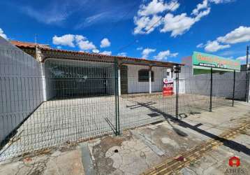 Casa comercial com 4 salas para alugar na c 201, qd 484, lt 03, 282, jardim américa, goiânia por r$ 5.400