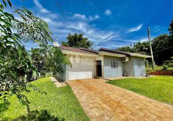 Casa a venda em bairro tranquilo em meio na natureza