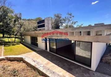 Casa alto padrão em condomínio fechado no vale dos vinhedos/bg