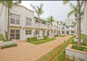 Vende-se casa sobrado  comercial de vila condominio fechado