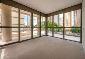 Apartamento tipo garden com 520 mts de área útil. a poucos metros do pq do ibirapuera!