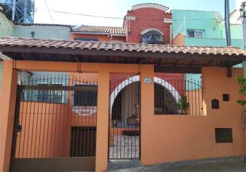 Casa com 4 dormitórios 180 m² na consolação