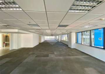 Conjunto comercial em jardim europa, com 137,32 m² unificado.