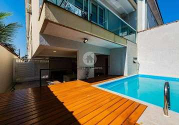 Casa de condomínio com piscina com 2 suítes no macuco em santos