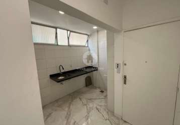 Apartamento com 1 dormitório à venda, 32 m² por r$ 335.000,00 - boqueirão - santos/sp