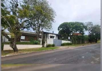 Casa para venda  no bairro três figueiras em porto alegre