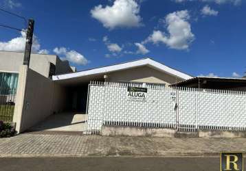 Casa para locação em guarapuava, trianon, 3 dormitórios, 1 suíte, 3 banheiros, 2 vagas