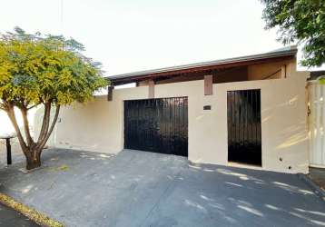 Casa em zequinha amêndola  -  barretos