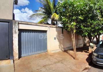 Casa em cristiano de carvalho  -  barretos