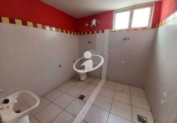 Casa comercial com 3 salas para alugar no tabajaras, uberlândia  por r$ 3.500