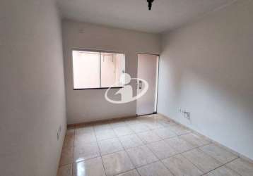 Apartamento com 2 quartos para alugar no luizote de freitas, uberlândia  por r$ 1.300