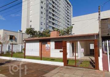 Casa com 2 quartos à venda na rua itaboraí, 373, jardim botânico, porto alegre por r$ 780.000