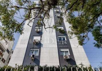 Apartamento com 3 quartos à venda na rua professor cristiano fischer, 346, jardim do salso, porto alegre por r$ 710.000