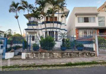 Casa com 4 quartos à venda na rua zamenhoff, 24, são joão, porto alegre por r$ 2.200.000