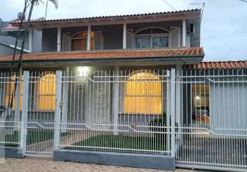 Casa com 4 quartos à venda na rua santo andré, 86, marechal rondon, canoas por r$ 1.130.000