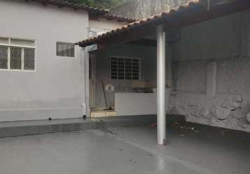 Casa com 2 quartos à venda na rua joão pinheiro, centro, uberaba por r$ 150.000