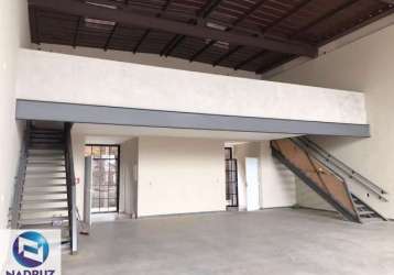 Salão comercial para locação no centro de são josé do rio preto-sp: 2 salas, 4 banheiros, 260m² de área!