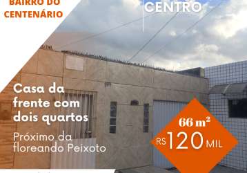 Casa no centenário próximo do centro