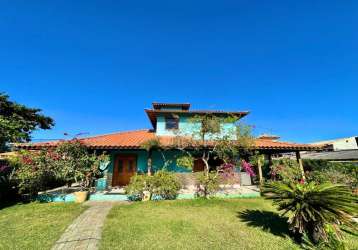 Casa a venda na praia da baia formosa, búzios