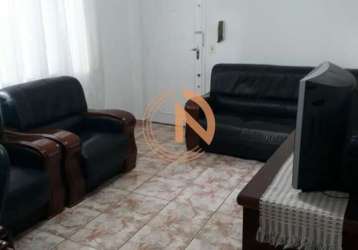 Apartamento à venda com 61 m², localizado na avenida moema, andar baixo.