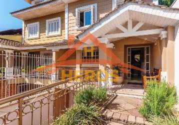 Casa com 4 quartos à venda na avenida arlindo pasqualini, 363, ipanema, porto alegre por r$ 1.275.000