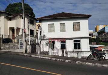 Casa três quartos para venda no barbalho