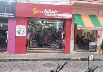 Loja, localizada em nazaré