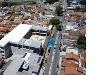 Ponto comercial à venda ou locação na rua humaitá - centro taubaté!