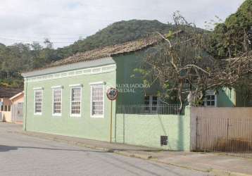 Casa com 3 quartos à venda na rua gilson da costa xavier, 1384, sambaqui, florianópolis, 225 m2 por r$ 6.388.000