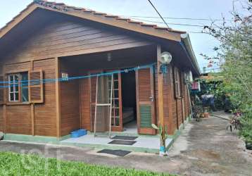 Casa com 2 quartos à venda na rua das corticeiras, 313, campeche, florianópolis, 70 m2 por r$ 1.600.000