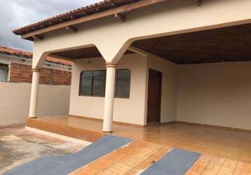 Casa para venda em goiânia, capuava, 3 dormitórios, 1 suíte, 2 banheiros, 4 vagas