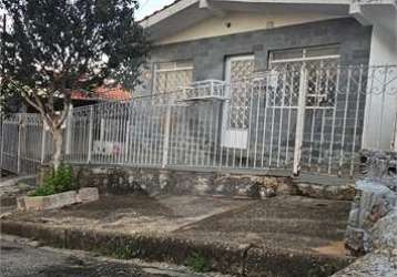 Casa a venda em bairro tranquilo em poços de caldas!