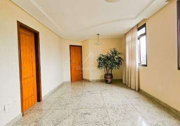 Apartamento amplo com elevador