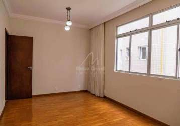 Apartamento de 03 quartos no bairro cruzeiro