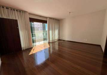 Apartamento com 4 quartos (1 suíte) no bairro anchieta