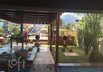 Casa com 1 quarto à venda na dos ingás, 19, barra da tijuca, rio de janeiro por r$ 2.000.000