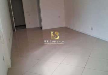 Sala comercial à venda na rua coronel rodrigues, 422, centro, são gonçalo por r$ 155.000