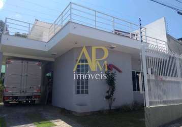 Casa à venda na agronômica com 139m² construídos em florianópolis