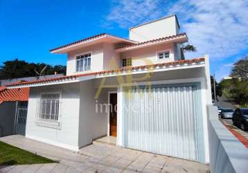 Ampla casa à venda sozinha no terreno: 3 dorm (1 suíte) + office / estreito