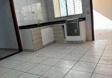 Casa com 4 quartos para alugar, 174 m²em vila vianelo - jundiaí