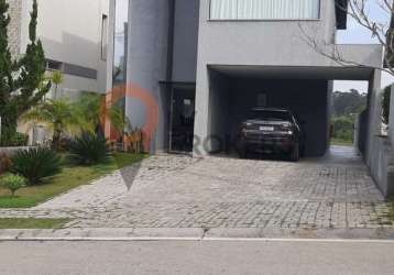 Imperdível casa em condomínio à venda em mogi das cruzes-sp - condominio aruã brisas: 3 quartos, 3 suítes, 3 salas, 5 banheiros, 4 vagas, 200m².