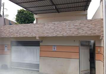 Casa bem localizada pronta para morar