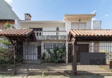 Casa com 3 quartos para alugar na rua matias josé bins, 1454, chácara das pedras, porto alegre por r$ 6.790