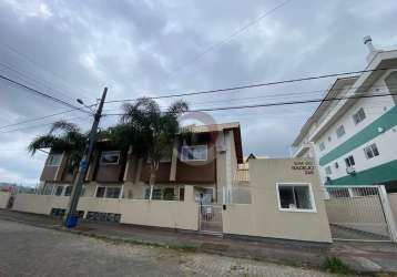 Casa em condomínio fechado com 2 quartos para alugar na rua ingá mirim, 240, ribeirão da ilha, florianópolis por r$ 3.300