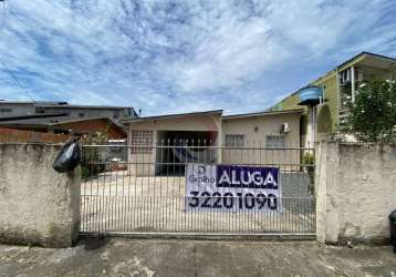 Casa com 1 quarto para alugar na estrela dourada, 396, tapera, florianópolis por r$ 2.500