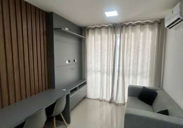 Apartamento mobiliado no farol da ilha